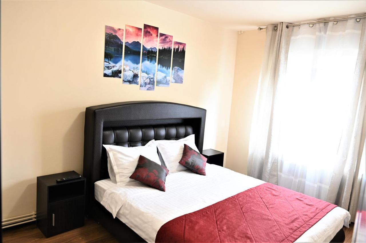 Marin Hotel Apartment Brašov Exteriér fotografie